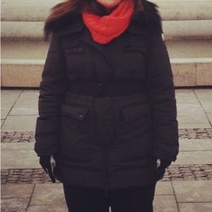 Womens moncler size 3 with genuine fur collar